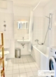 Grünruhelage nahe Arenbergpark! Teilmöblierte 2-Zimmer-Wohnung mit Loggia in Stockwerkslage - Bild