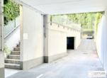 Grünruhelage nahe Arenbergpark! Teilmöblierte 2-Zimmer-Wohnung mit Loggia in Stockwerkslage - Bild