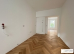 Erstbezug in U-Bahn-Nähe! Liebevoll generalsanierte 3-Zimmer-Wohnung mit Terrasse in Gründerzeithaus - Bild
