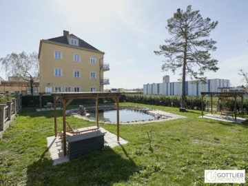 Bestlage Kaiserebersdorf! Möblierte 2-Zimmer-Wohnung für Singles oder Paare mit Balkon, Gartennutzung und Schwimmbiotop, 1110 Wien, Wohnung