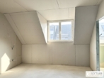Bild - U-Bahn-Nähe U3 und U6! Hochwertige 3-Zimmer-Dachgeschoss-Wohnung mit Südterrasse in generalsaniertem Gründerzeithaus