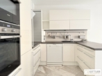 Bestlage beim Hamerlingplatz! Lichtdurchflutete 3-Zimmer-Altbau-Wohnung in saniertem Vorstadthaus inklusive zwei Garagenplätze - Bild