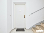 Bestlage beim Hamerlingplatz! Lichtdurchflutete 3-Zimmer-Altbau-Wohnung in saniertem Vorstadthaus inklusive zwei Garagenplätze - Bild