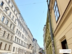 Bestlage beim Hamerlingplatz! Lichtdurchflutete 3-Zimmer-Altbau-Wohnung in saniertem Vorstadthaus inklusive zwei Garagenplätze - Bild