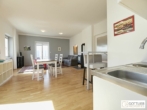 Bestlage Kaiserebersdorf! Möblierte 2-Zimmer-Wohnung für Singles oder Pärchen mit Balkon, Gartennutzung und Schwimmbiotop - Bild