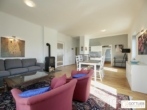 Bestlage Kaiserebersdorf! Möblierte 2-Zimmer-Wohnung für Singles oder Pärchen mit Balkon, Gartennutzung und Schwimmbiotop - Bild