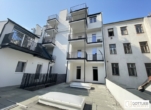 Erstbezug in U-Bahn-Nähe! Liebevoll generalsanierte 3-Zimmer-Wohnung mit Loggia und Balkon in Gründerzeithaus - Bild