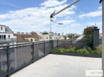 Grünruhelage nahe Belvedere! Luxuriöse 3-Zimmer-Erstbezug-Dachterrassen-Wohnung mit Outdoor-Pool in historischem Gebäude - Bild