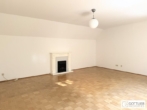 Bestlage beim Hamerlingplatz! Lichtdurchflutete 3-Zimmer-Altbau-Wohnung in saniertem Vorstadthaus inklusive zwei Garagenplätze - Bild