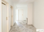 Bestlage beim Hamerlingplatz! Lichtdurchflutete 3-Zimmer-Altbau-Wohnung in saniertem Vorstadthaus inklusive zwei Garagenplätze - Bild