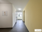 Bild - Nähe Schloss Neugebäude! Bis November 2026 befristet vermietete sonnige 2-Zimmer-Wohnung mit Loggia und Tiefgaragenplatz in Grünruhelage