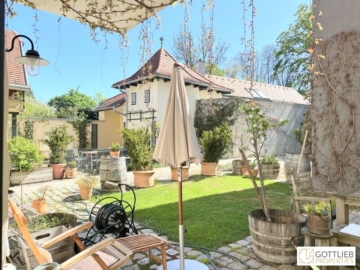 Bestlage Grinzing! Außergewöhnliche 3-Zimmer-Wohnung mit südseitigem Eigengarten in historischem Winzerhaus aus dem 16. Jahrhundert, 1190 Wien, Wohnung