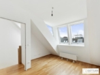 Bild - Bestlage Servitenviertel! Sonnendurchflutete 2-Zimmer-Dachgeschoss-Wohnung in Ruhelage