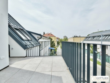 Bestlage Strebersdorf! Sonnige 2-Zimmer-Dachgeschoss-Wohnung mit Terrasse in Grünlage, 1210 Wien, Dachgeschosswohnung