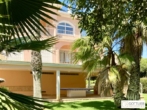 Bild - Uneinsehbare Villa mit Terrassen und großem Garten, Swimmingpool und Meerblick