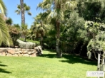 Bild - Uneinsehbare Villa mit Terrassen und großem Garten, Swimmingpool und Meerblick