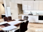 Bestlage Innenstadt! Möbliertes Loft mit französischen Fenstern und optionalem TG-Stellplatz - Bild