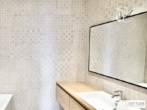 Bestlage Innenstadt! Möbliertes Loft mit französischen Fenstern und optionalem TG-Stellplatz - Bild