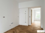 Erstbezug in U-Bahn-Nähe! Liebevoll generalsanierte 3-Zimmer-Wohnung mit Loggia und Terrasse in Gründerzeithaus - Bild