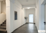 Erstbezug in U-Bahn-Nähe! Liebevoll generalsanierte 3-Zimmer-Wohnung mit Loggia und Terrasse in Gründerzeithaus - Bild