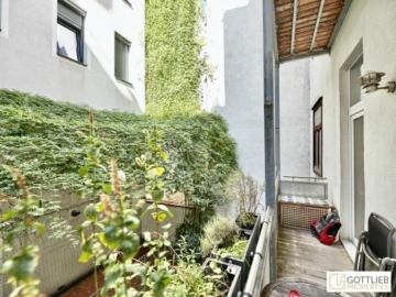Ruhelage nahe Währinger Straße! Liebevoll sanierte 2-Zimmer-Altbau-Wohnung mit westseitigem Balkon, 1090 Wien, Wohnung