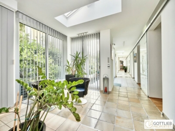 Wohnen und Arbeiten! Exklusive Altbauwohnung auf zwei Etagen mit Garagenplätzen und Eigengarten, 1060 Wien, Wohnung