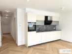 Grünruhelage nahe Belvedere! Luxuriöse 3-Zimmer-Erstbezug-Dachgeschoss-Wohnung mit zwei Balkonen in historischem Gebäude - Bild