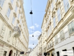 Bild - Bestlage nahe Stephansplatz! Elegantes 2,5-Zimmer-Stilaltbau-Apartment in Renaissance-Gebäude in Stockwerks- und Hofruhelage