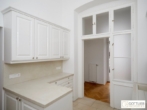 Bestlage Hamerlingplatz! 6-Zimmer-Stilaltbau-Apartment mit herrlicher West-Loggia und optionalem Tiefgaragenplatz in Grünruhelage - Bild