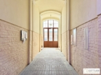 Bestlage beim Hamerlingplatz! Sonnige und möblierte 2-Zimmer-Altbau-Wohnung in Vorstadthaus - Bild